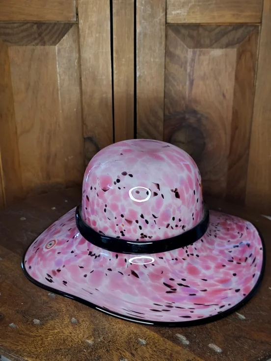 Glass Hat Bowl - Picture 7 of 14